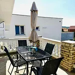 Appartement With Parking Space Srima - Vodice, - 25188 *