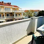 Appartement With Parking Space Srima - Vodice, - 25188 *