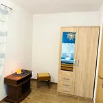 With Parking Space Srima - Vodice, - 25188 Appartement