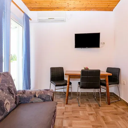 Apartmán With Parking Space Srima - Vodice, - 25188 *