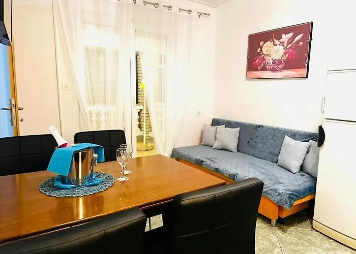 With Parking Space Srima - Vodice, - 25188 דירה וודיצה