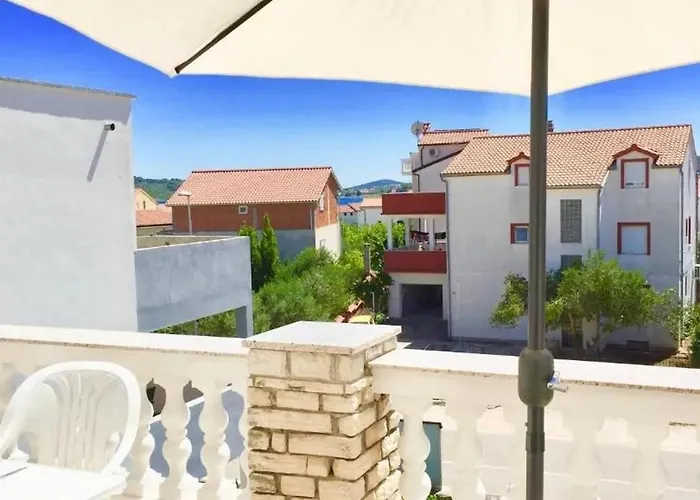 With Parking Space Srima - Vodice, - 25188 דירה *